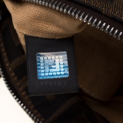 مملوكة مسبقًا حقيبة كتف فندي جلد وكانفاس زوكا توباكو