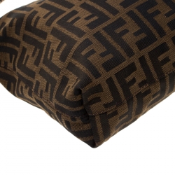 مملوكة مسبقًا حقيبة كتف فندي جلد وكانفاس زوكا توباكو