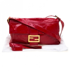 Pre Owned Fendi Red Crinkle Patent Leather Large Mamma Baguette Shoulder Bag