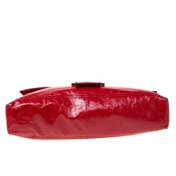 Pre Owned Fendi Red Crinkle Patent Leather Large Mamma Baguette Shoulder Bag