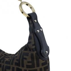 مملوكة مسبقًا Fendi Zucca Canvas Chef Chain Link Hobo