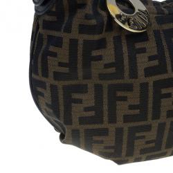 مملوكة مسبقًا Fendi Zucca Canvas Chef Chain Link Hobo