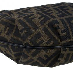 مملوكة مسبقًا Fendi Zucca Canvas Chef Chain Link Hobo