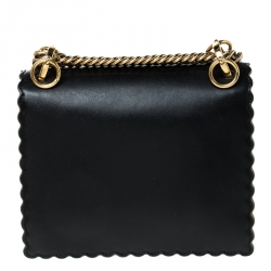 Pre Owned Fendi Black Leather Kan I Scalloped Shoulder Bag