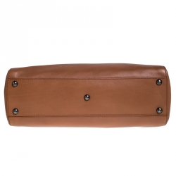 Pre Owned Fendi Light Brown Leather Medium Peekaboo Top Handle Bag