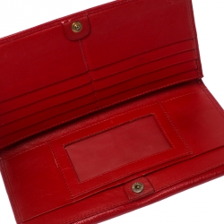 Pre Owned Fendi Red Patent Leather Flap Continental Wallet