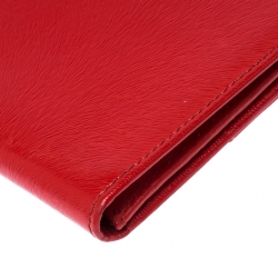 Pre Owned Fendi Red Patent Leather Flap Continental Wallet