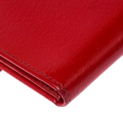 Pre Owned Fendi Red Patent Leather Flap Continental Wallet