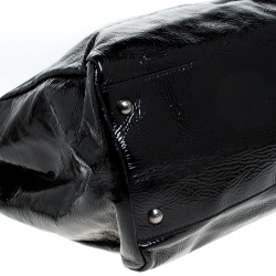 Pre Owned Fendi Black Patent Leather Large Peekaboo Top Handle Bag