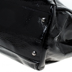 Pre Owned Fendi Black Patent Leather Large Peekaboo Top Handle Bag