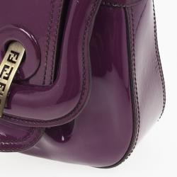 مملوكة مسبقًا Fendi Purple Patent Leather B Bag