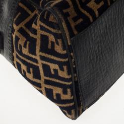 مملوكة مسبقًا Fendi Velour Zucca Bag Du Jour Tote
