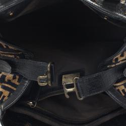 مملوكة مسبقًا Fendi Velour Zucca Bag Du Jour Tote