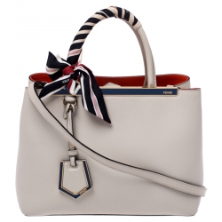 Pre Owned Fendi Cream Leather Mini 2Jours Tote