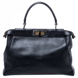 Pre Owned Fendi Black Leather Medium Peekaboo Top Handle Bag