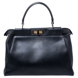 Pre Owned Fendi Black Leather Medium Peekaboo Top Handle Bag