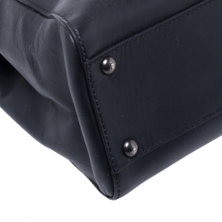 Pre Owned Fendi Black Leather Medium Peekaboo Top Handle Bag