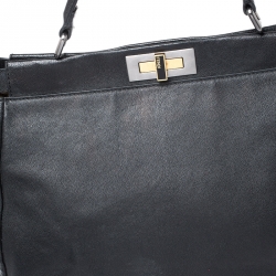Pre Owned Fendi Black Leather Large Peekaboo Top Handle Bag
