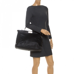 Pre Owned Fendi Black Leather Large Peekaboo Top Handle Bag