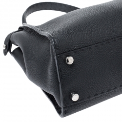 Pre Owned Fendi Black Selleria Leather Medium Peekaboo Top Handle Bag