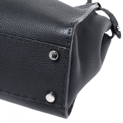 Pre Owned Fendi Black Selleria Leather Medium Peekaboo Top Handle Bag