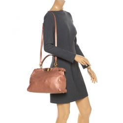 Pre Owned Fendi Metallic Pink Seleria Leather Medium Made To Order Peekaboo Top Handle Bag