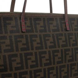 مملوكة مسبقًا Fendi Brown Zucca Roll Tote