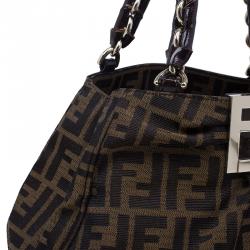 مملوكة مسبقًا Fendi Zucca Monogram Canvas Small Mia Chain Tote