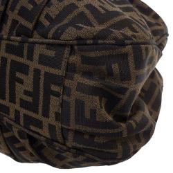 مملوكة مسبقًا Fendi Zucca Monogram Canvas Small Mia Chain Tote