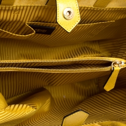 Pre Owned Fendi Yellow Leather Medium 2Jours Tote