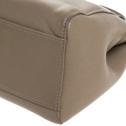 Pre Owned Fendi Beige Leather Mini Peekaboo Top Handle Bag