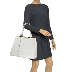 Pre Owned Fendi Off white Leather Large 3Jours Tote