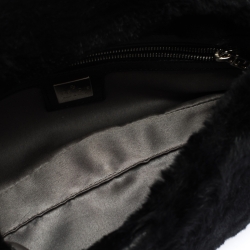 Pre Owned Fendi Black Fur Mamma Baguette Bag