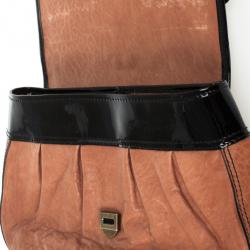 مملوكة مسبقًا Fendi Brown Leather B Bag