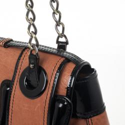 مملوكة مسبقًا Fendi Brown Leather B Bag