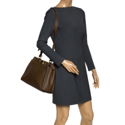 Pre Owned Fendi Brown Leather Medium Peekaboo Top Handle Bag