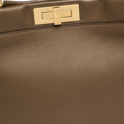 Pre Owned Fendi Brown Leather Medium Peekaboo Top Handle Bag