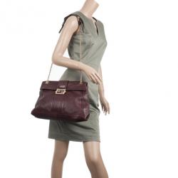 Pre Owned Fendi Maroon Maxi Borsa Vitello Baguette Shoulder Bag