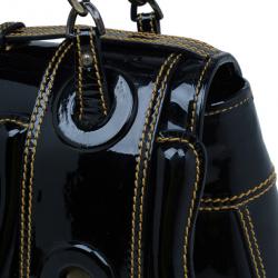 مملوكة مسبقًا Fendi Black Patent Leather B Bag