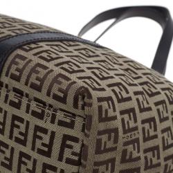 مملوكة مسبقًا حقيبة يد توت فندي زوكشينو كانفاس حلية زينة بني كبيرة