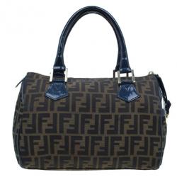 مملوكة مسبقًا Fendi Navy Blue Canvas Medium Zucca Boston Bag