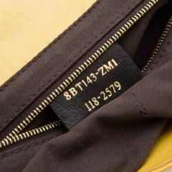 Fendi Yellow Maxi Borsa Vitello Baguette Shoulder Bag 