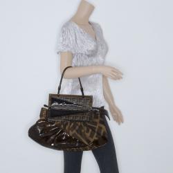 مملوكة مسبقًا Fendi Tobacco Monogram 'To You' Convertible Clutch