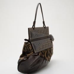 مملوكة مسبقًا Fendi Tobacco Monogram 'To You' Convertible Clutch