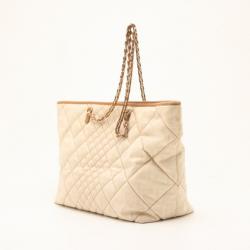 مملوكة مسبقًا Fendi Beige Quilted Zucca Nylon 'Roll' Large Shopper Tote