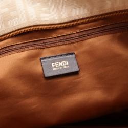 مملوكة مسبقًا Fendi Beige Quilted Zucca Nylon 'Roll' Large Shopper Tote