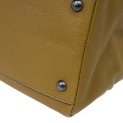 Pre Owned حقيبة فندي بيكابو بني كبيرة