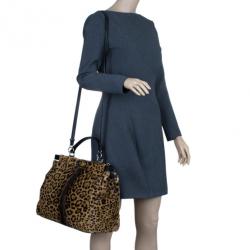 مملوكة مسبقًا Fendi Black Patent Peekaboo Leopard Tote