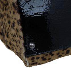 مملوكة مسبقًا Fendi Black Patent Peekaboo Leopard Tote