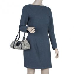 مملوكة مسبقًا حقيبة فندي ميني بورسا كانفاس بيج للكتف